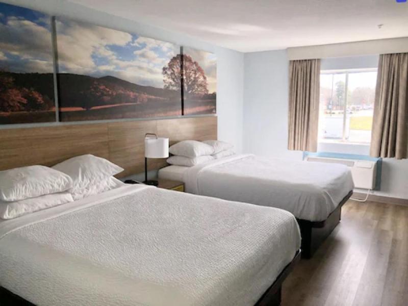 Days Inn & Suites By Wyndham Siler City Eksteriør bilde