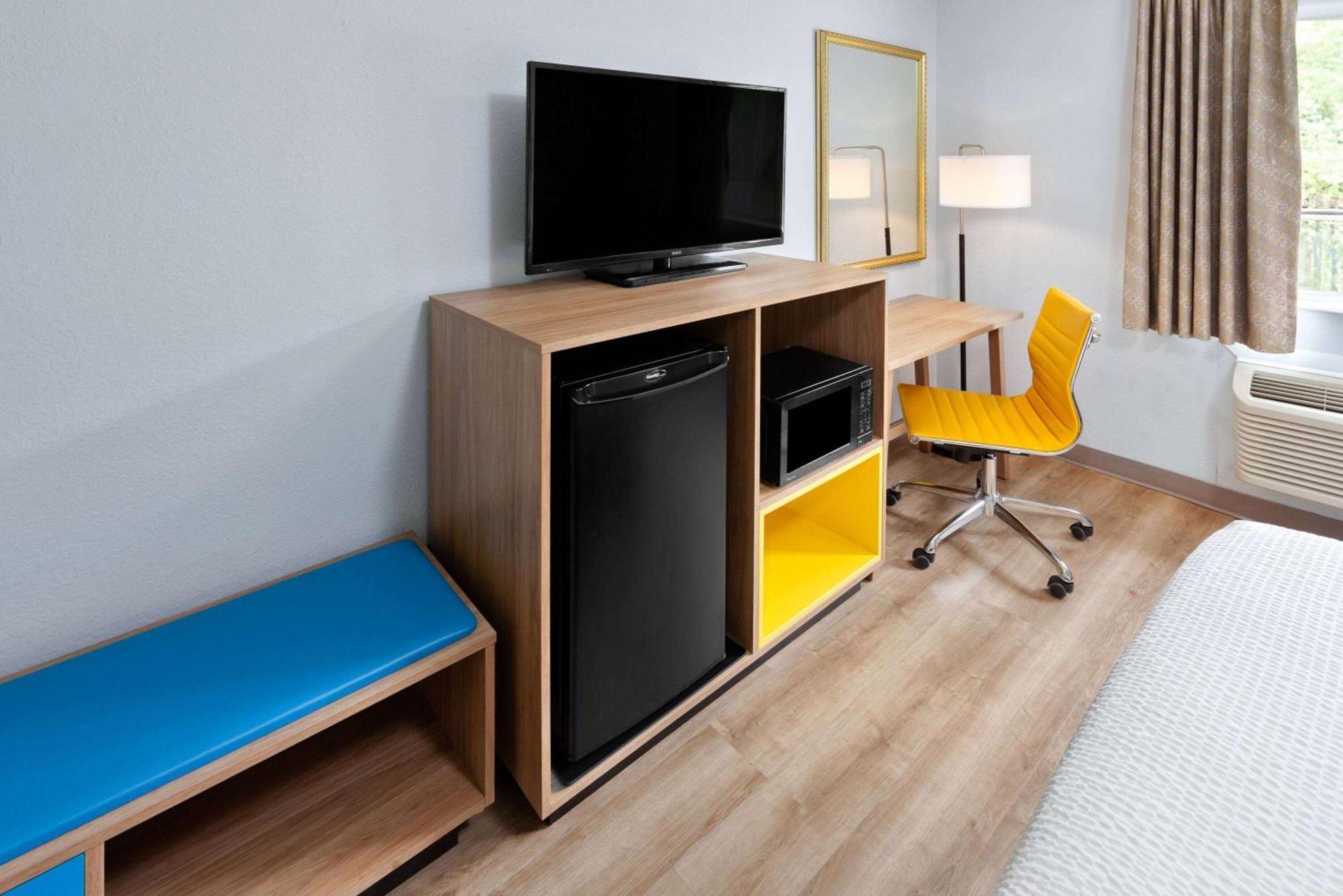 Days Inn & Suites By Wyndham Siler City Eksteriør bilde