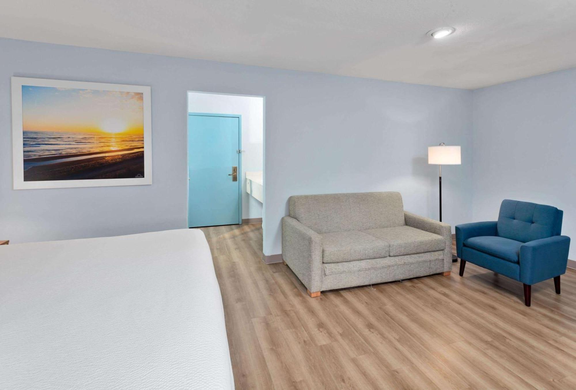 Days Inn & Suites By Wyndham Siler City Eksteriør bilde